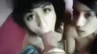 여자 을 넣 면도 슬릿 아 친구'의 음경의 샤그 페네