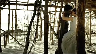 여자 립 크 여자 육류 의 라틴 아메리카 가 문신 팔 지 곤돈 에 여자